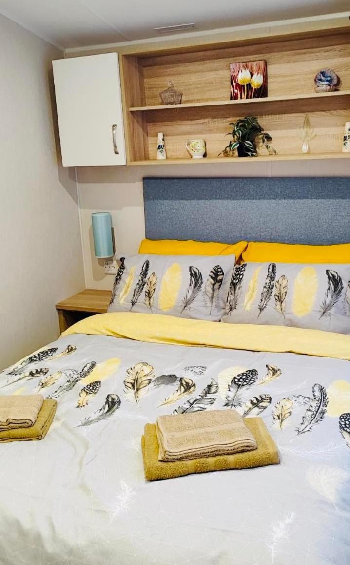 Heaven Home Τσίτσεστερ Εξωτερικό φωτογραφία